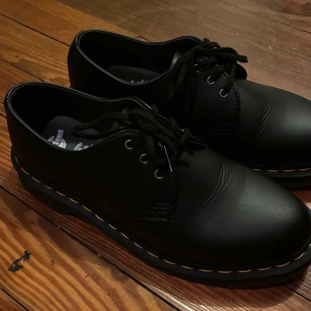 Dr Martens low